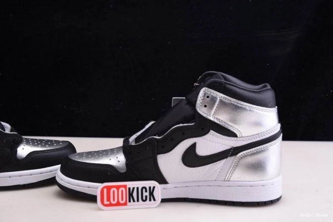 Bmlin Shoes CD0461-001 OG TOE JORDAN HIGH WMNS AIR 1 SILVER 0805